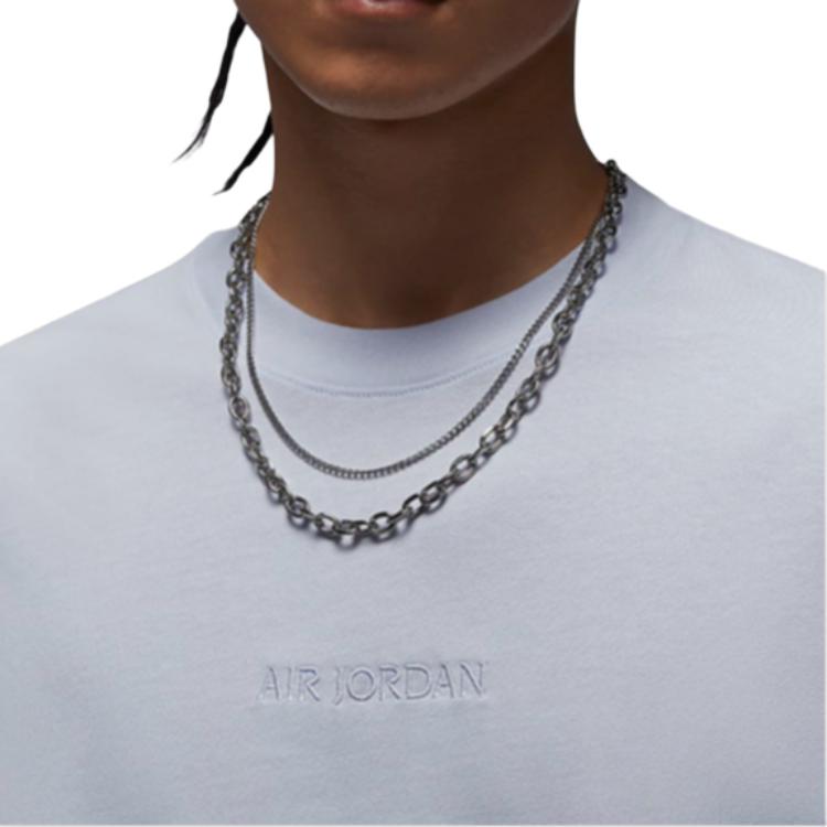 Футболка мужская белая Jordan
Футболка мужская белая Jordan