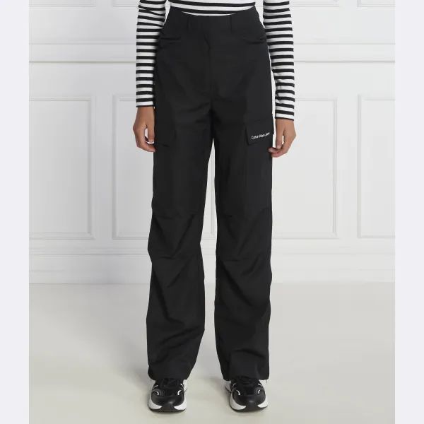 Брюки стандартного кроя Calvin Klein, черный
Брюки стандартного кроя Calvin Klein, черный