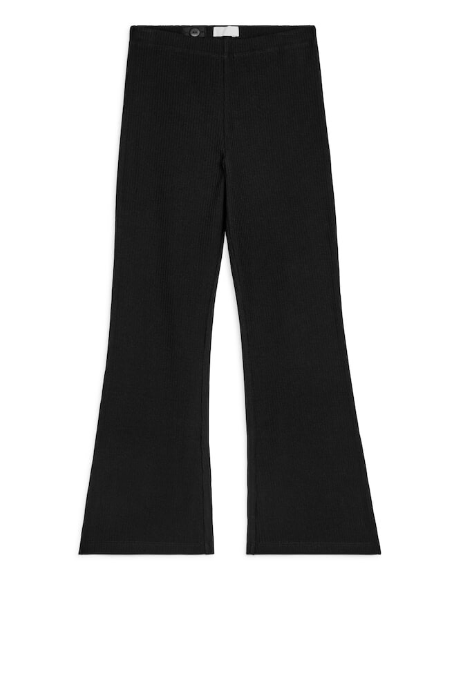 Расклешенные леггинсы в рубчик Arket, черный
Расклешенные леггинсы в рубчик Arket, черный