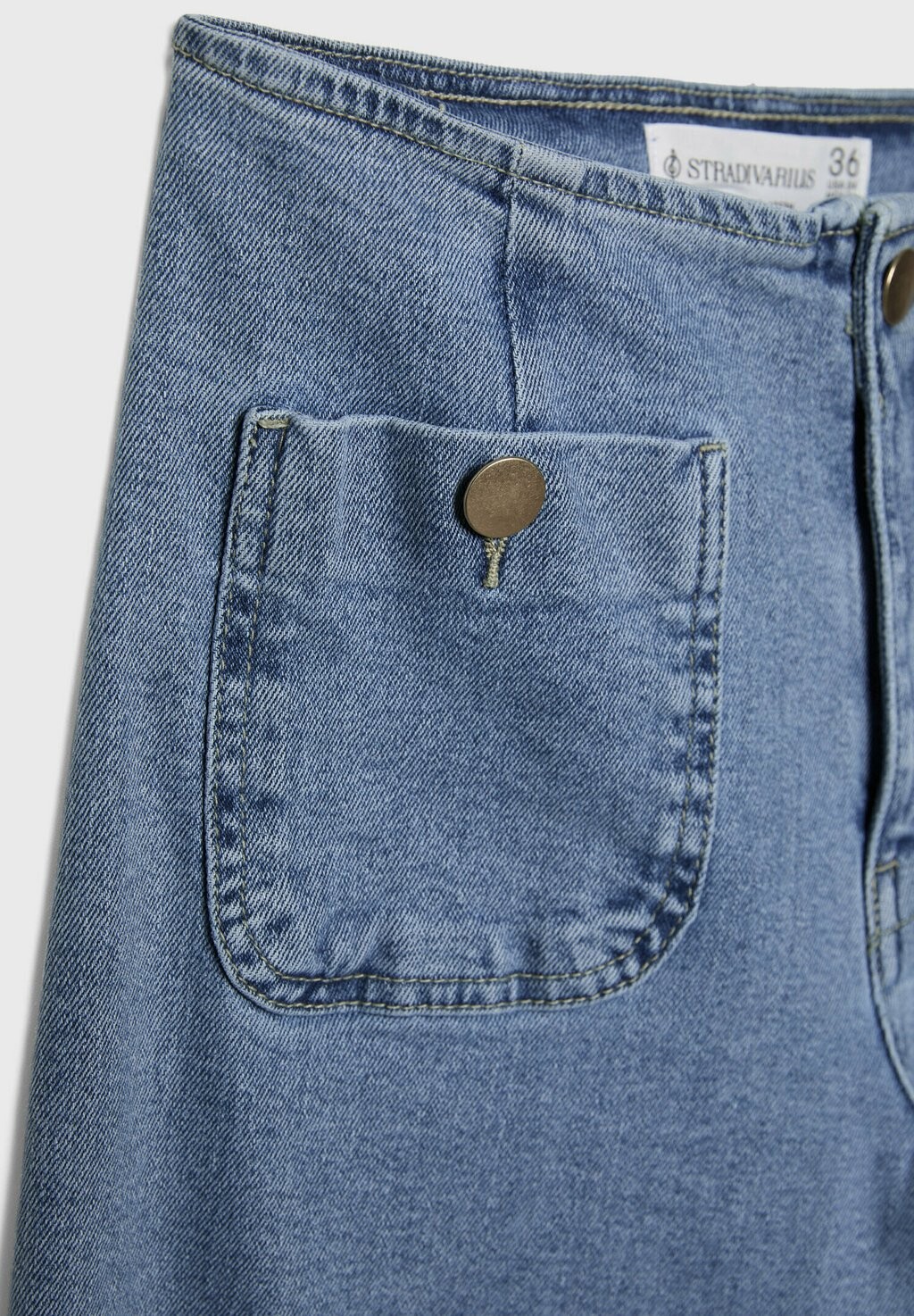 Расклешенные джинсы MINIMALIST WITH POCKETS Stradivarius, цвет Light Blue
Расклешенные джинсы MINIMALIST WITH POCKETS Stradivarius, цвет Light Blue
