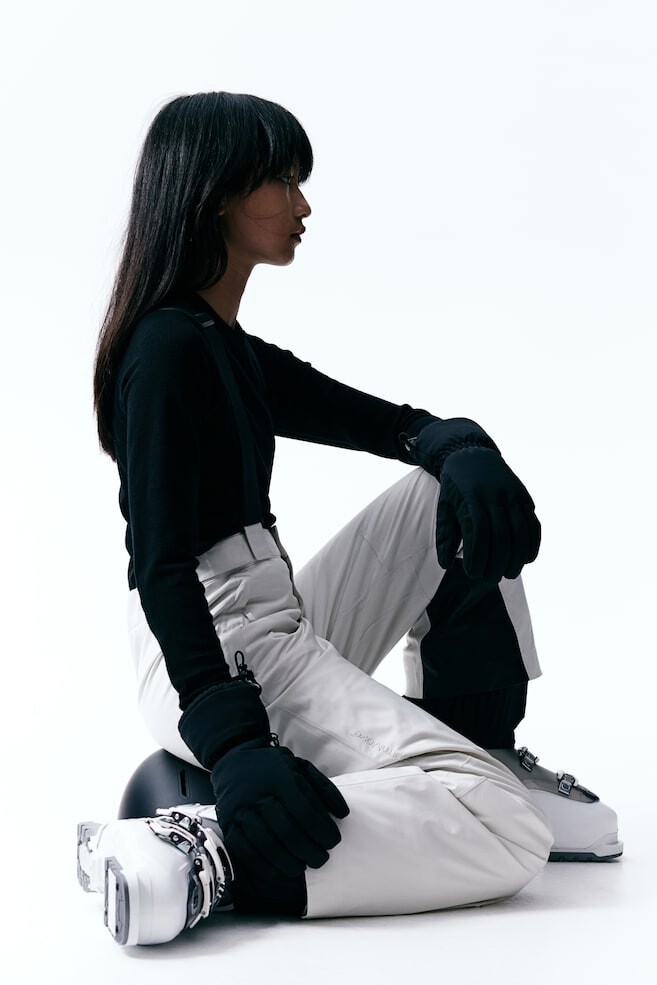 Лыжные штаны от stormmove H&M, бежевый
Лыжные штаны от stormmove H&M, бежевый