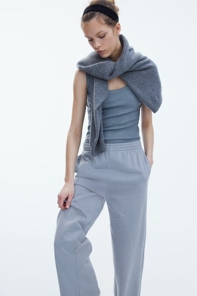 Спортивные штаны H&M, голубой
Спортивные штаны H&M, голубой