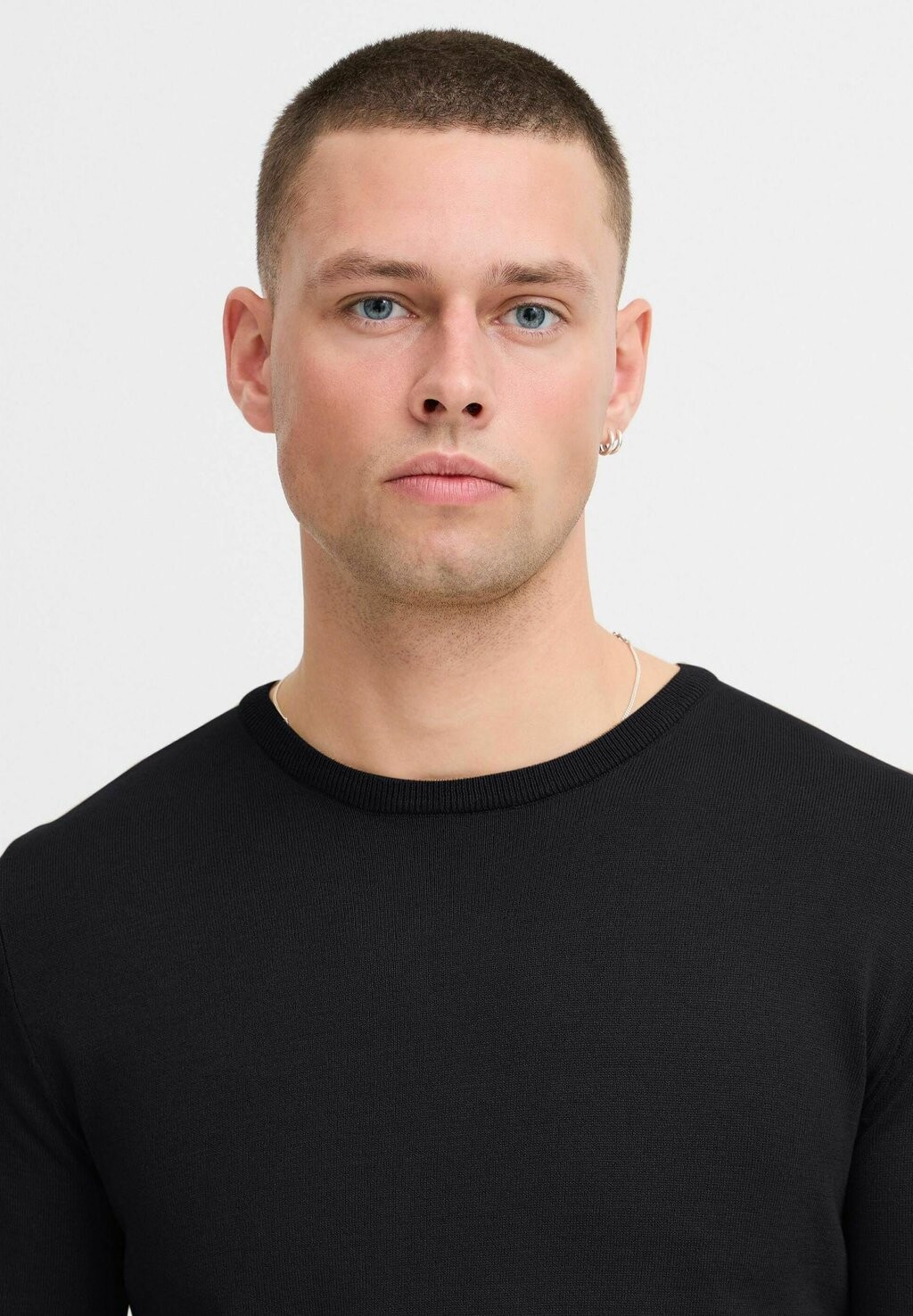 Джемпер Blend, черный
Джемпер Blend, черный