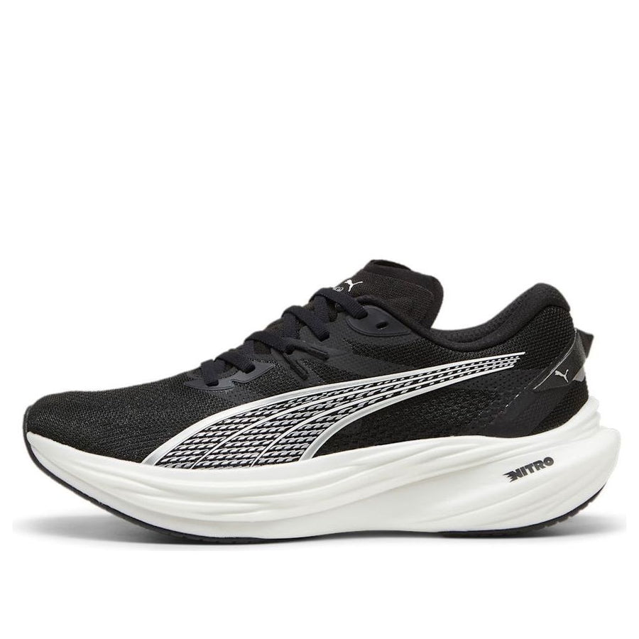 Кроссовки PUMA Deviate Nitro 3 'Black White', черный
Кроссовки PUMA Deviate Nitro 3 'Black White', черный