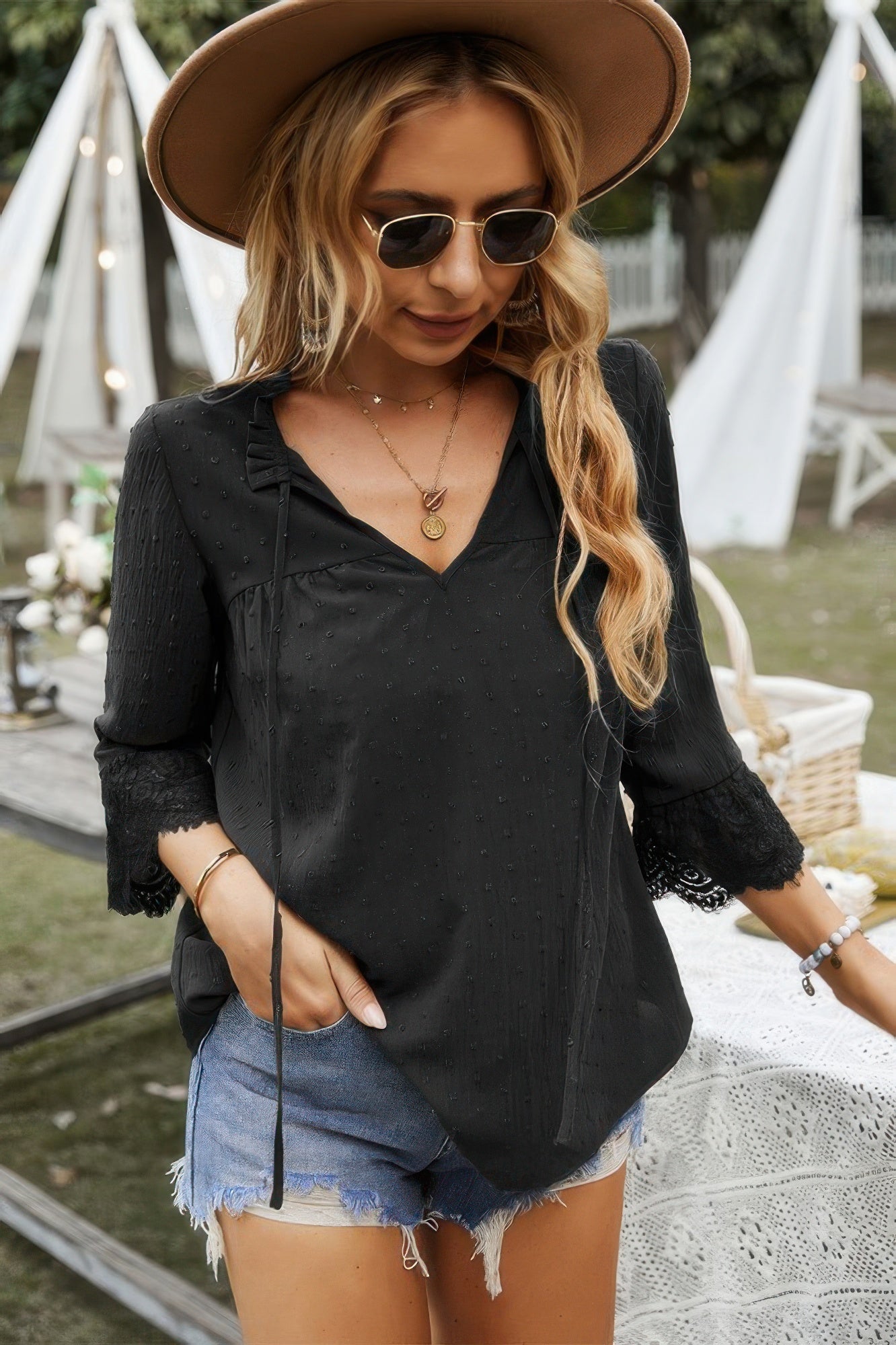 Шифоновый топ с кружевными вставками и V-образным вырезом TRUEDAMES, черный
Шифоновый топ с кружевными вставками и V-образным вырезом TRUEDAMES, черный