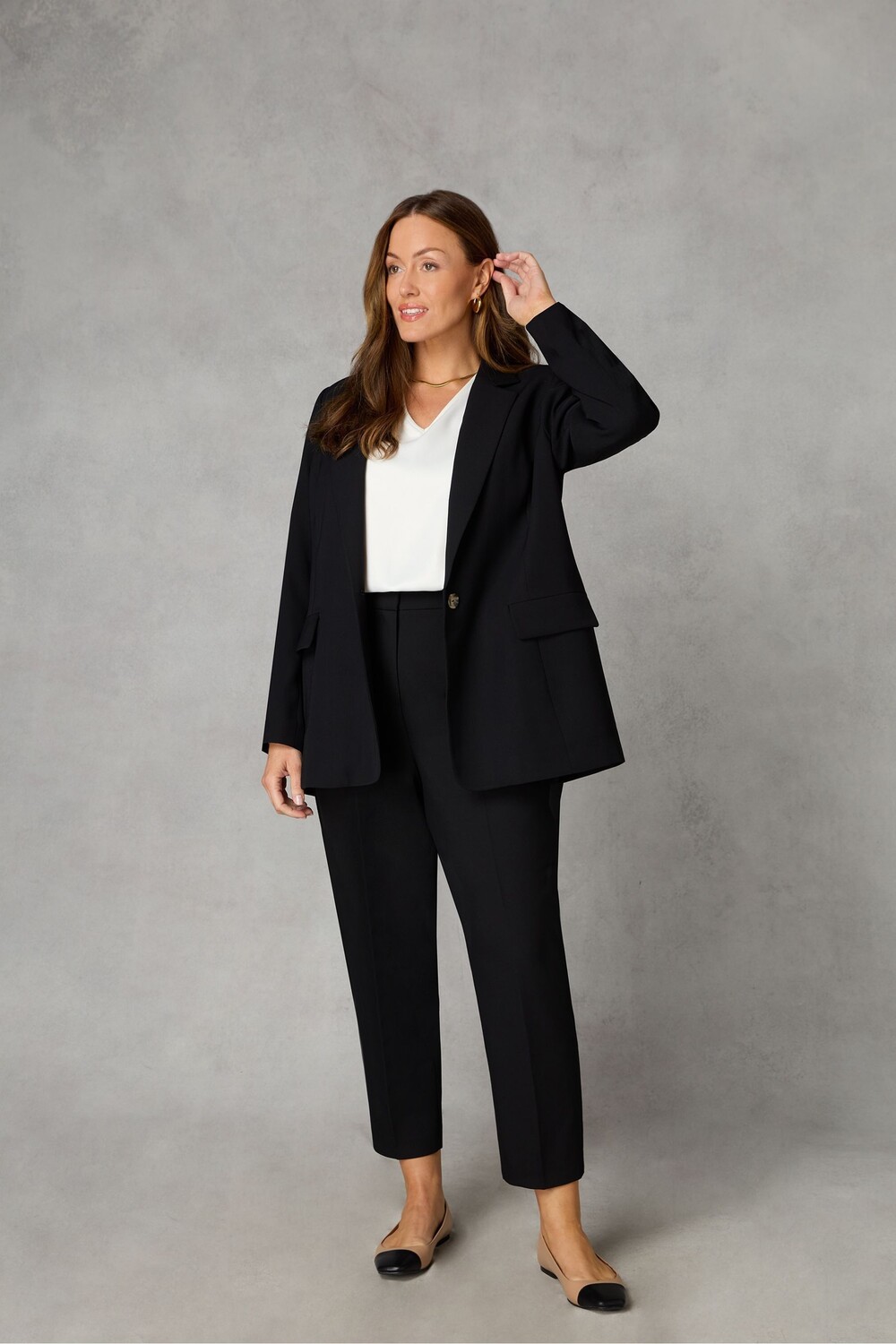 Черные зауженные брюки стретч Curve Petite Live Unlimited, черный
Черные зауженные брюки стретч Curve Petite Live Unlimited, черный