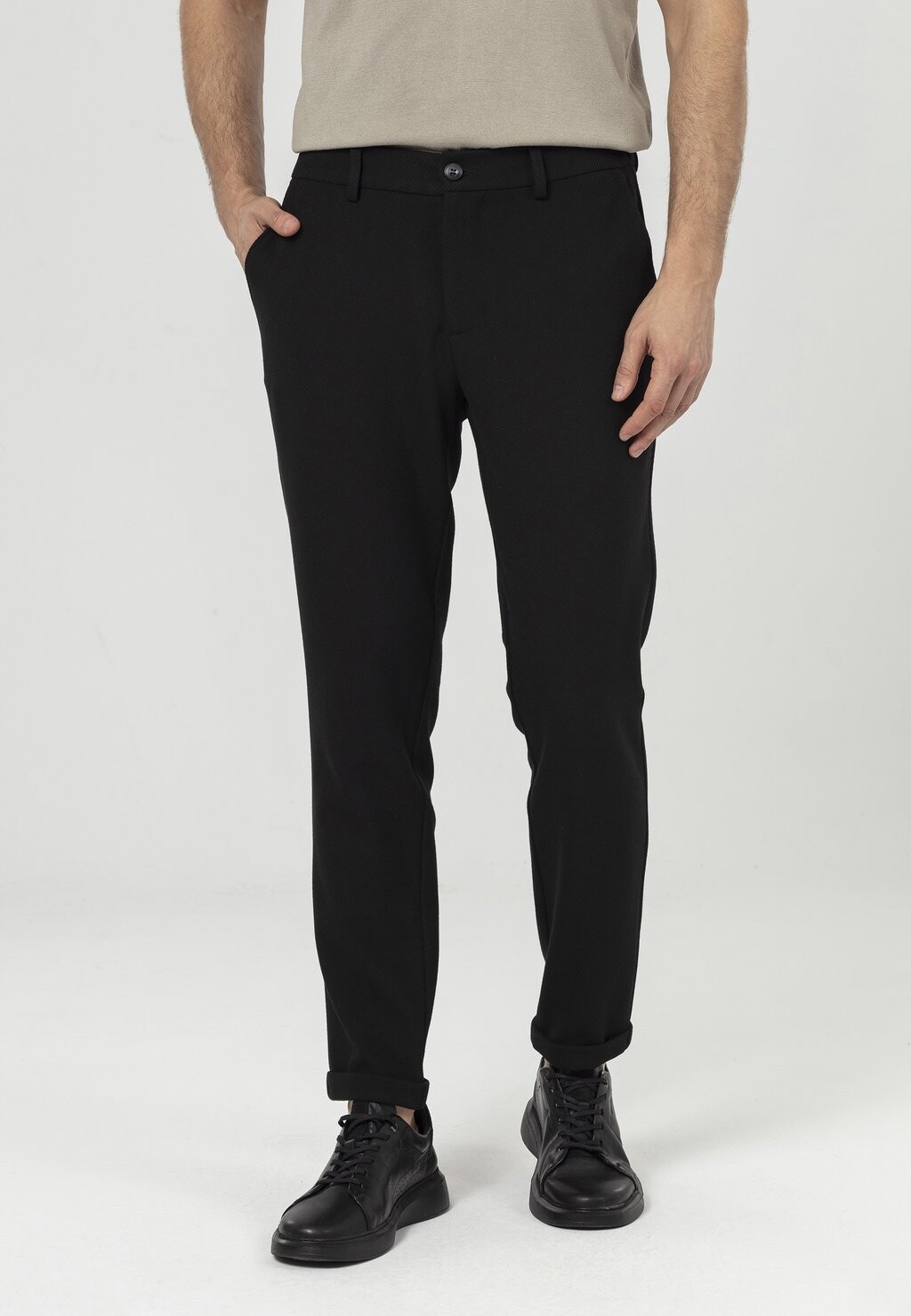 Чиносы Just Like You, цвет black
Чиносы Just Like You, цвет black