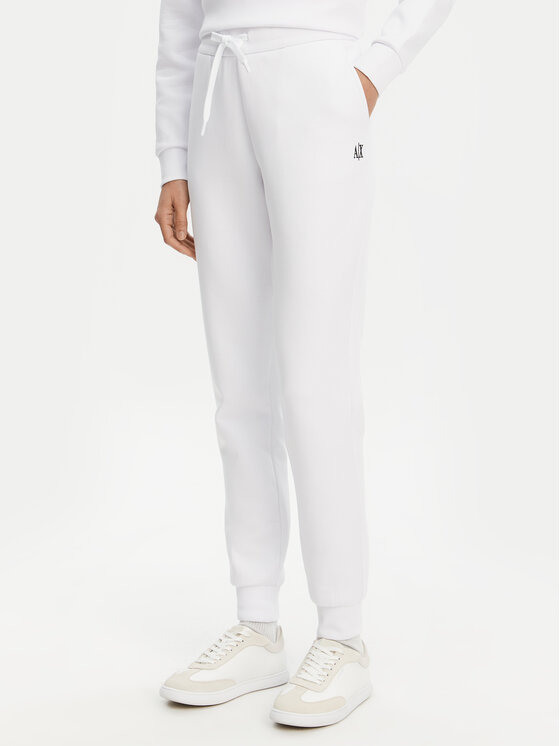Спортивные брюки обычного кроя XW000824 AF10818 U0002 Armani Exchange, белый
Спортивные брюки обычного кроя XW000824 AF10818 U0002 Armani Exchange, белый