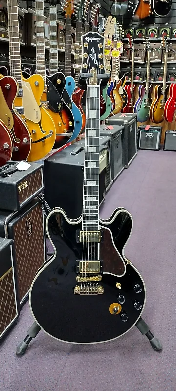 Электрогитара Epiphone B.B. King Lucille
Электрогитара Epiphone B.B. King Lucille