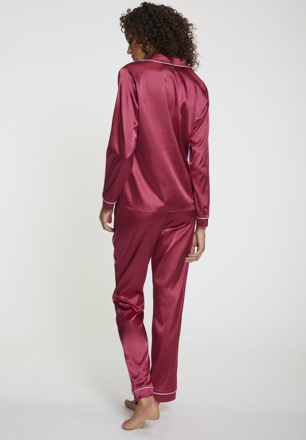 Пижамный комплект s.Oliver, розовый
Пижамный комплект s.Oliver, розовый