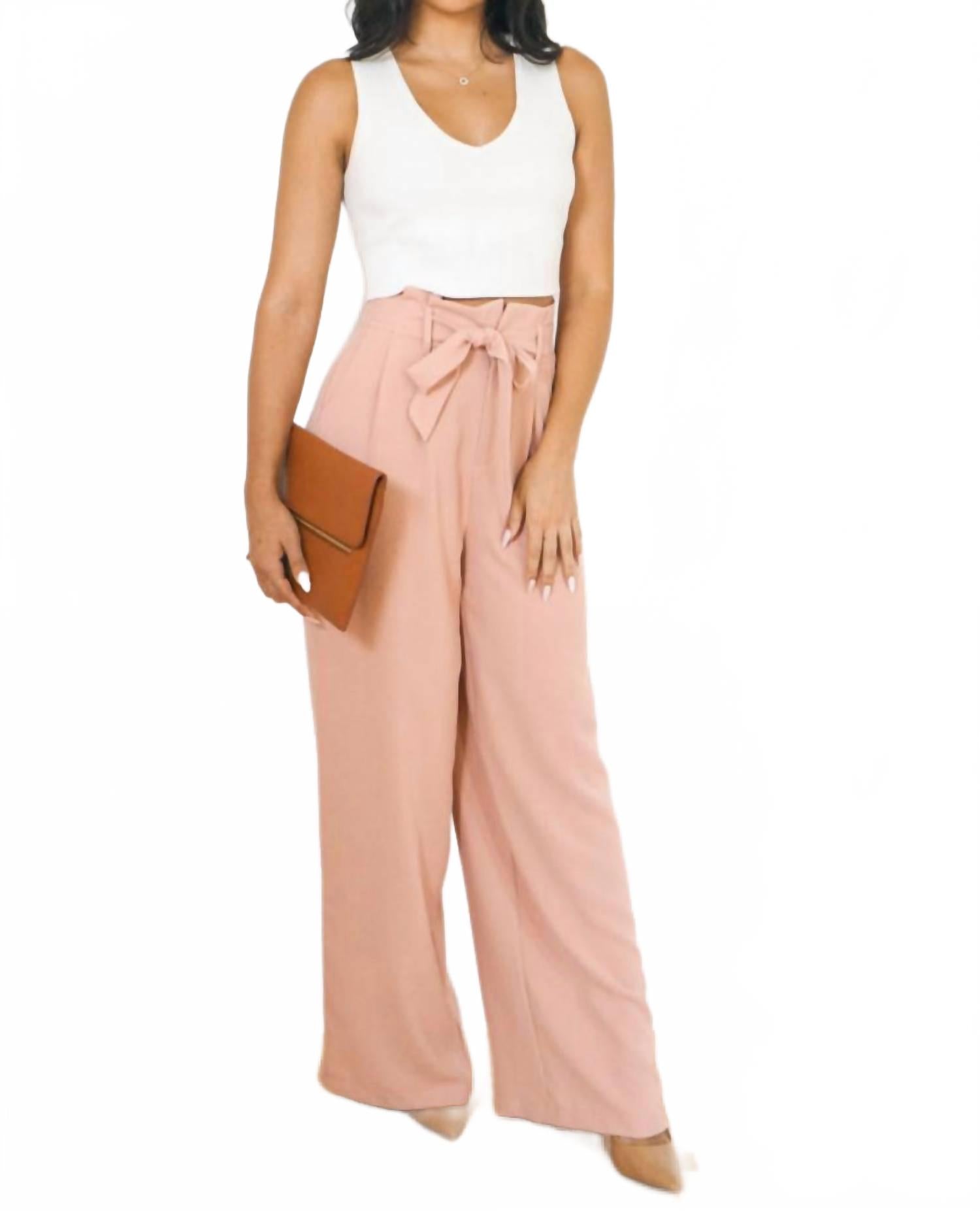 Широкие брюки с поясом в цвете блаш DO+BE, Blush
Широкие брюки с поясом в цвете блаш DO+BE, Blush