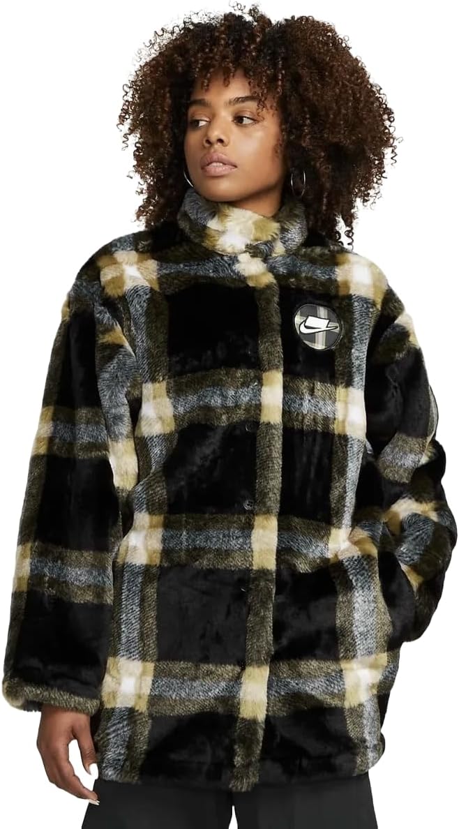 Nike Женская куртка в клетку из искусственного меха NSW Pack, черный
Nike Женская куртка в клетку из искусственного меха NSW Pack, черный
