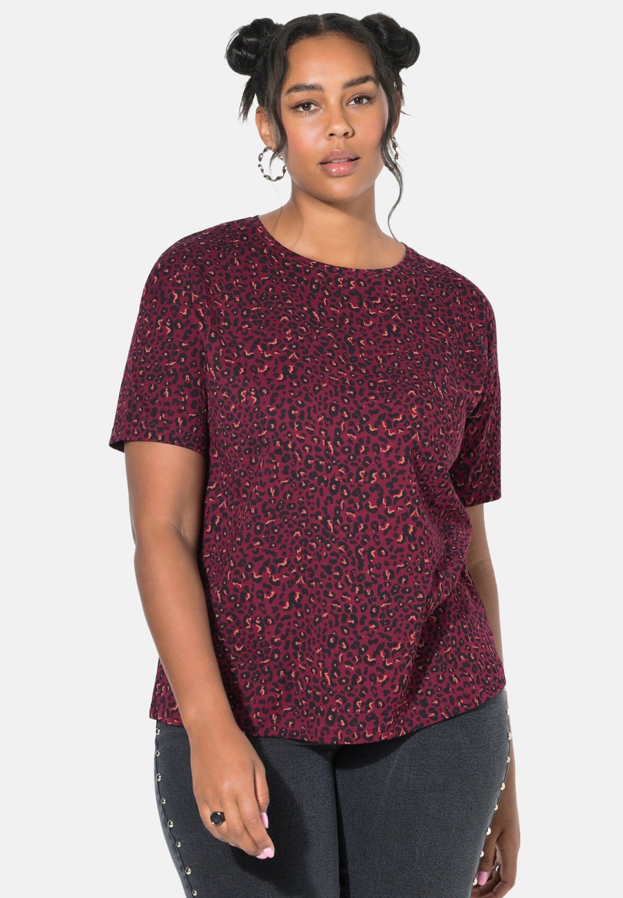 Футболка Studio Untold Print T-shirt, Claret/Berry
Футболка Studio Untold Print T-shirt, Claret/Berry