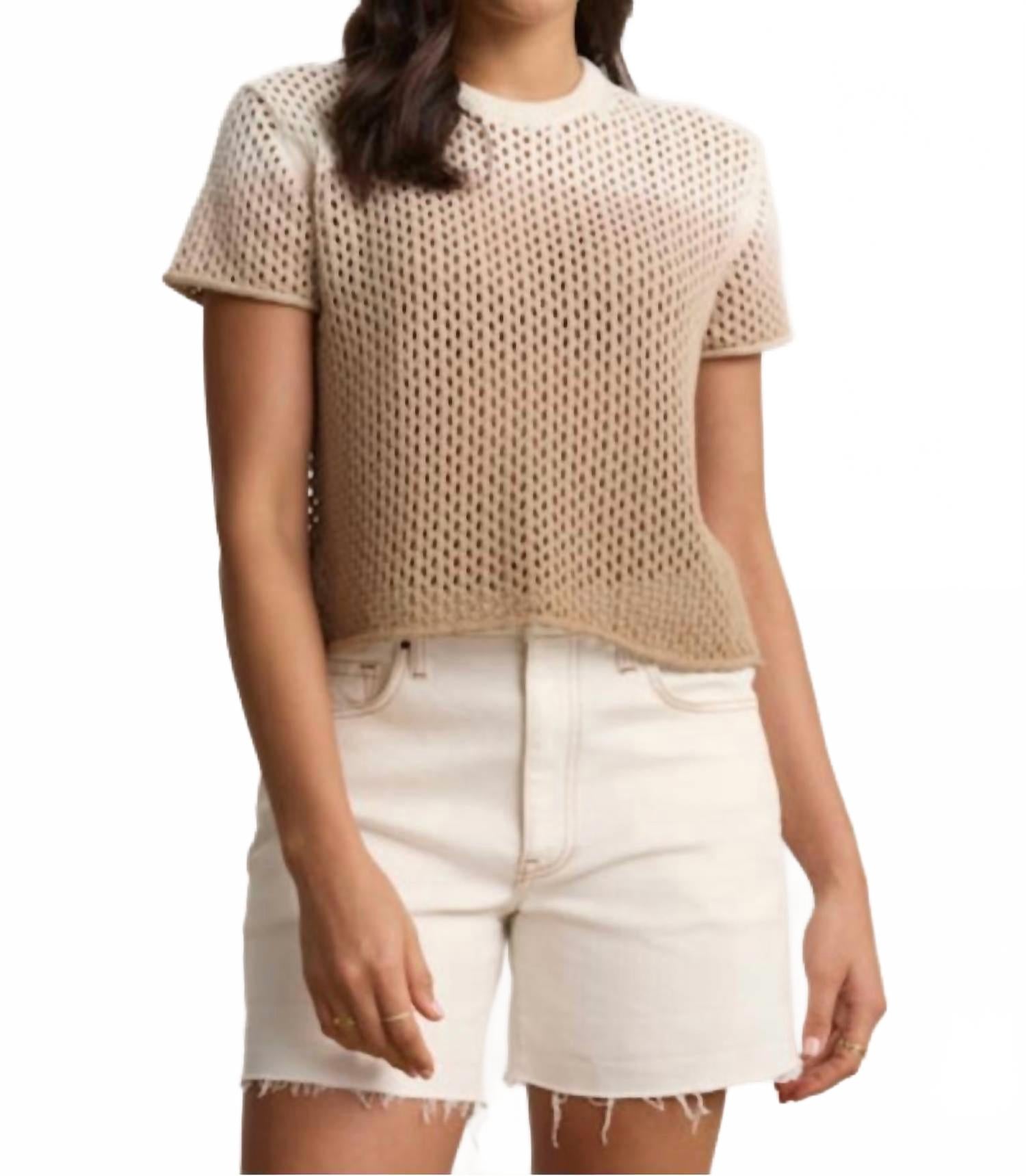 Топ-свитер Poppy в стиле Stonewall Velvet by Graham & Spencer, Stonewall
Топ-свитер Poppy в стиле Stonewall Velvet by Graham & Spencer, Stonewall