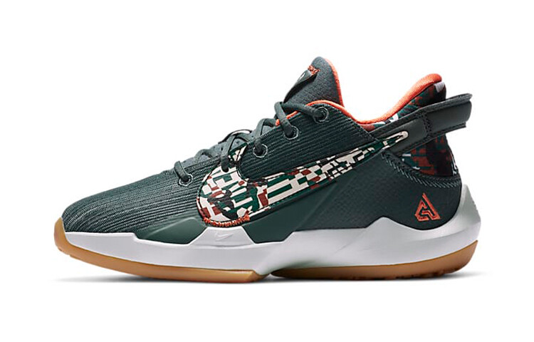 Детские баскетбольные кроссовки Nike Freak 2 BP
Детские баскетбольные кроссовки Nike Freak 2 BP