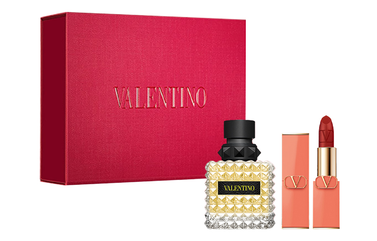Valentino Набор духов с ароматом розовой помады edp 50 мл
Valentino Набор духов с ароматом розовой помады edp 50 мл