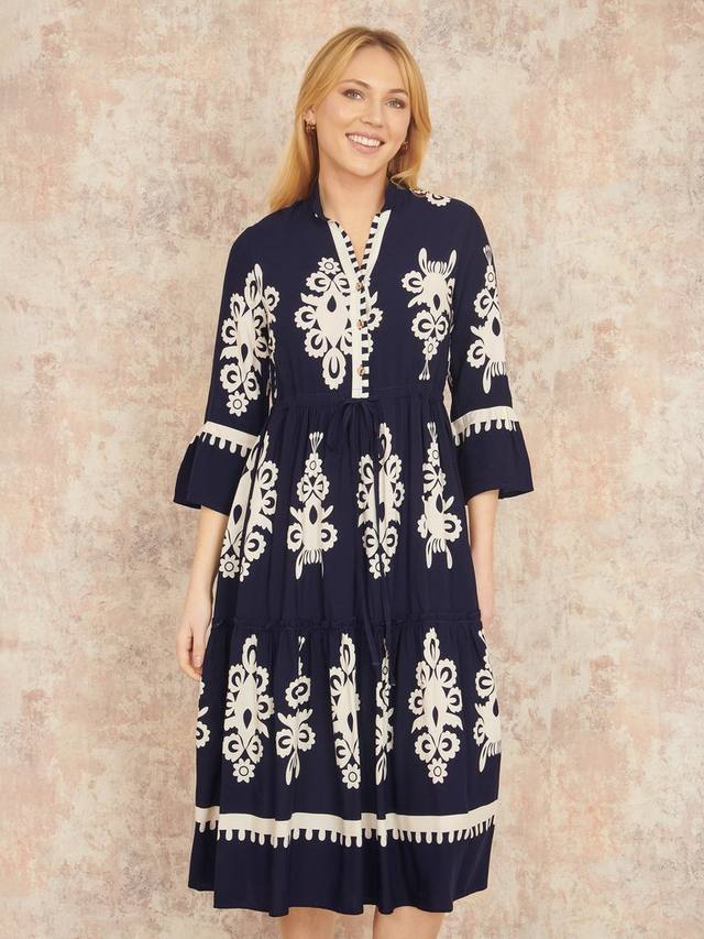 Платье миди с принтом Yumi, темно-синий
Платье миди с принтом Yumi, темно-синий