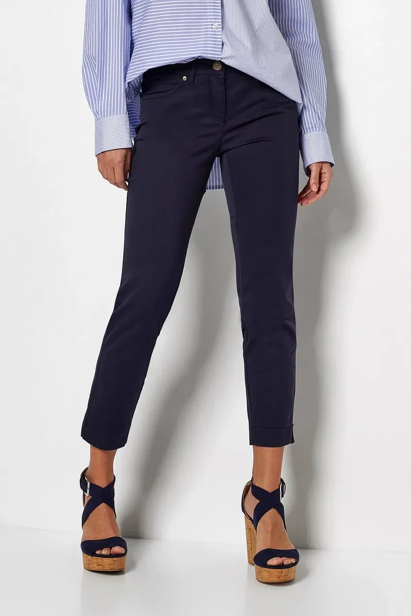 Брюки TONI 7/8 "Perfect Shape 7/8", синий
Брюки TONI 7/8 "Perfect Shape 7/8", синий