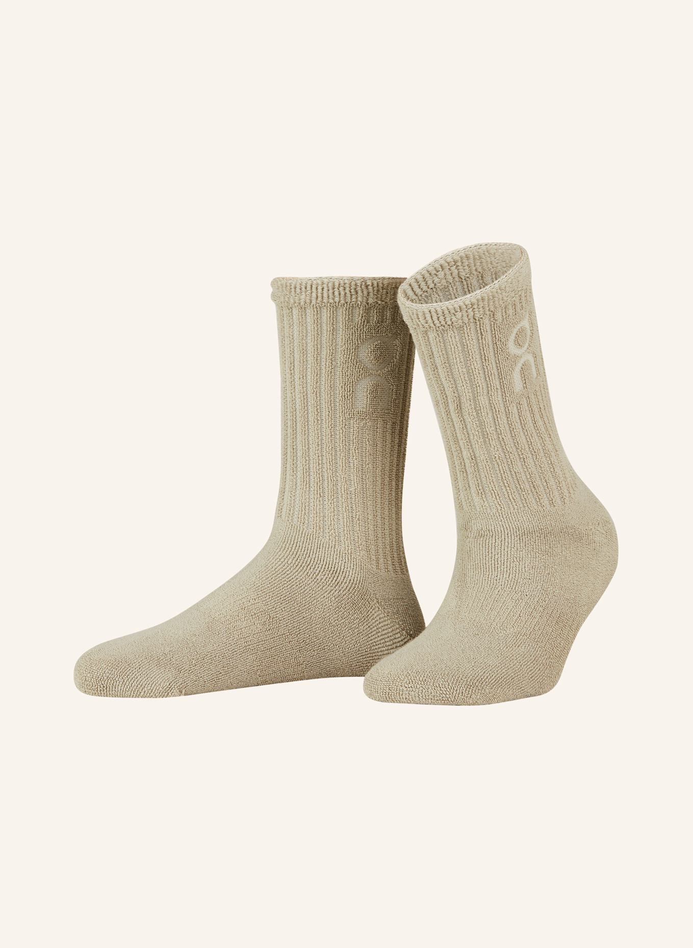 Махровые носки высокие On, мультиколор
Махровые носки высокие On, мультиколор