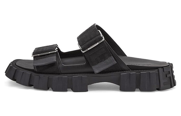 Fendi Мужские шлепанцы Fendi Force
Fendi Мужские шлепанцы Fendi Force