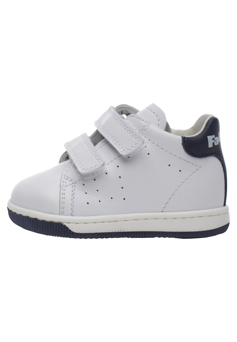 Кроссовки низкие ADAM VL Falcotto, цвет white
Кроссовки низкие ADAM VL Falcotto, цвет white