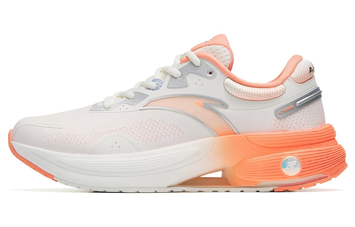 Кроссовки женские с низким верхом белые/оранжевые/серебристые Anta
Кроссовки женские с низким верхом белые/оранжевые/серебристые Anta