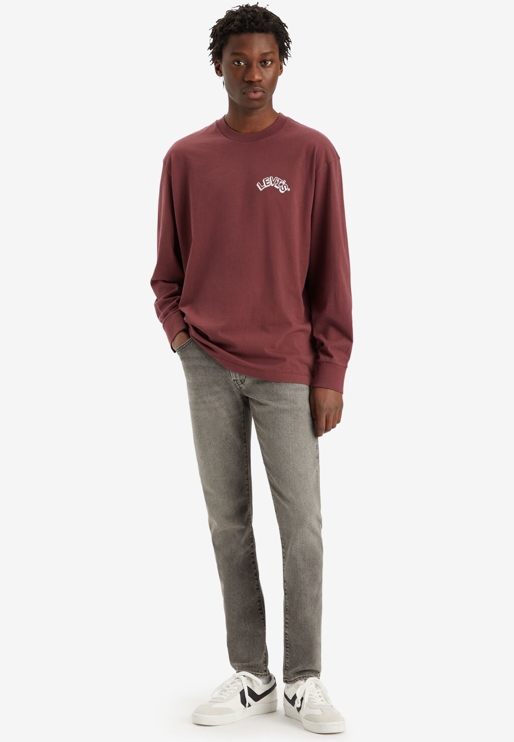 Джинсы зауженного кроя 512™ SLIM TAPER Levi's®, серый деним
Джинсы зауженного кроя 512™ SLIM TAPER Levi's®, серый деним