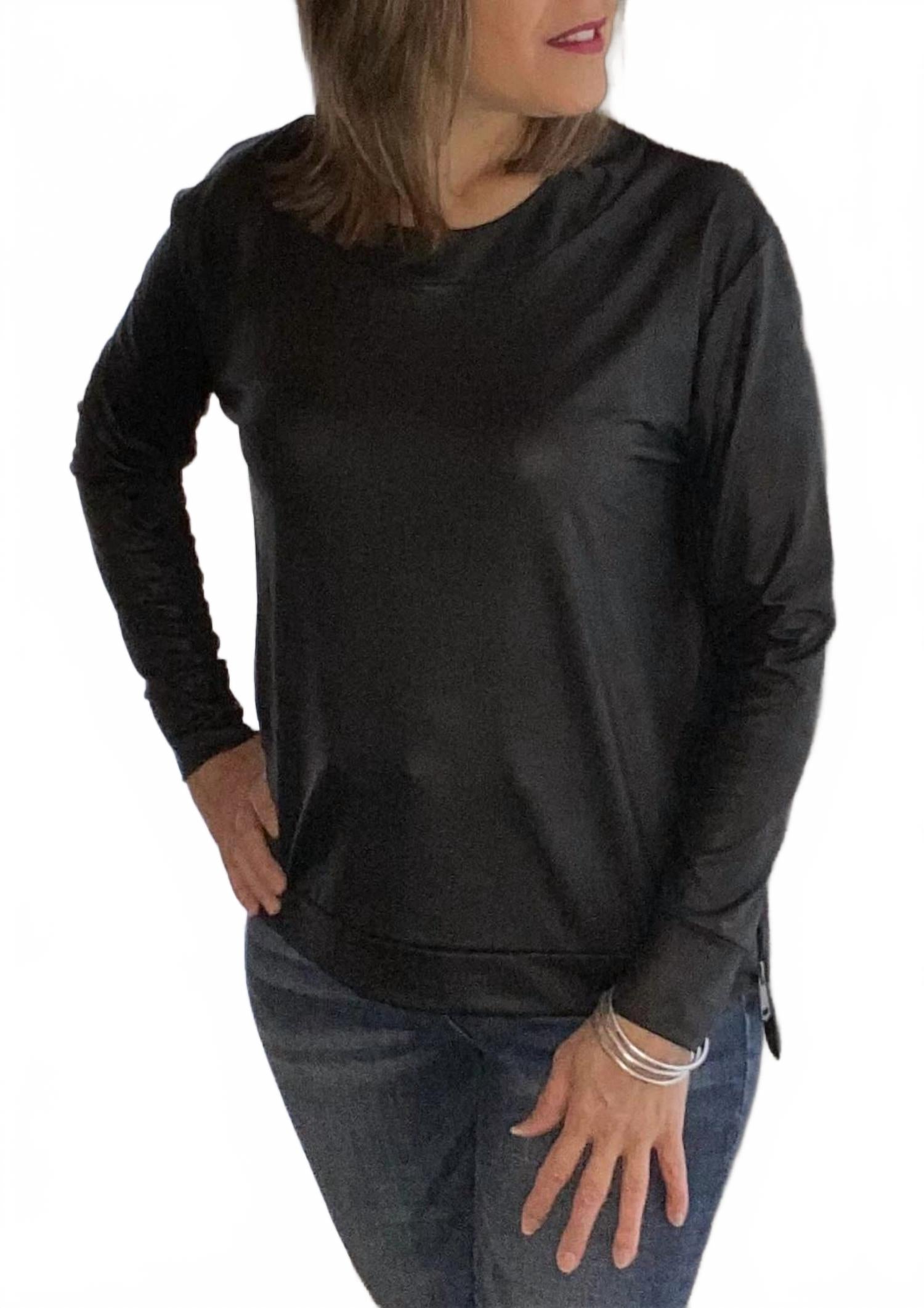 Черный топ с застежкой-молнией асимметричного кроя Ariella
Черный топ с застежкой-молнией асимметричного кроя Ariella