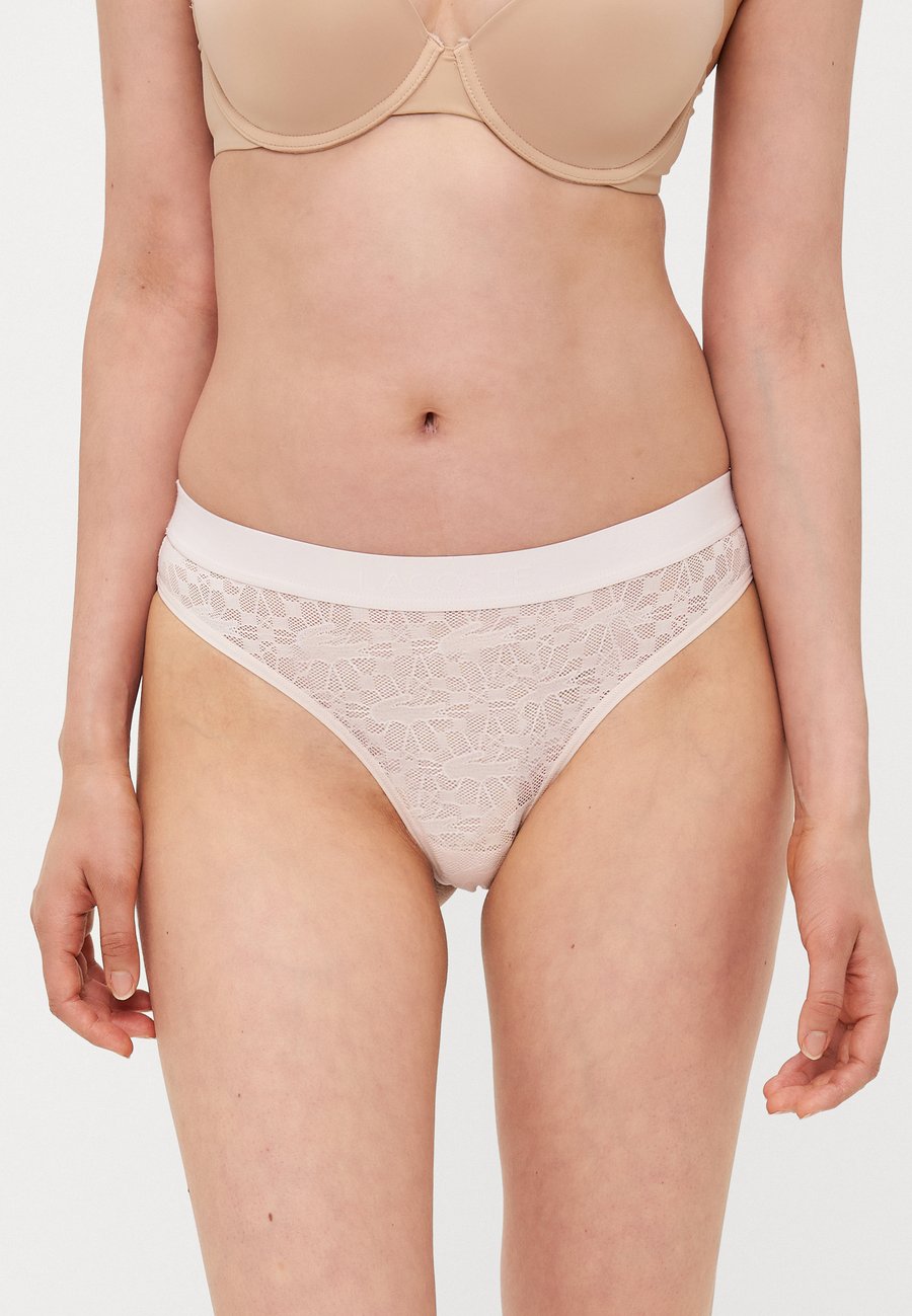 Трусы Lacoste UNDERWEAR THONG, Light Pink
Трусы Lacoste UNDERWEAR THONG, Light Pink