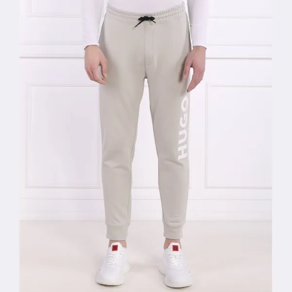 Спортивные брюки прямого кроя Dutschi Hugo, серый
Спортивные брюки прямого кроя Dutschi Hugo, серый