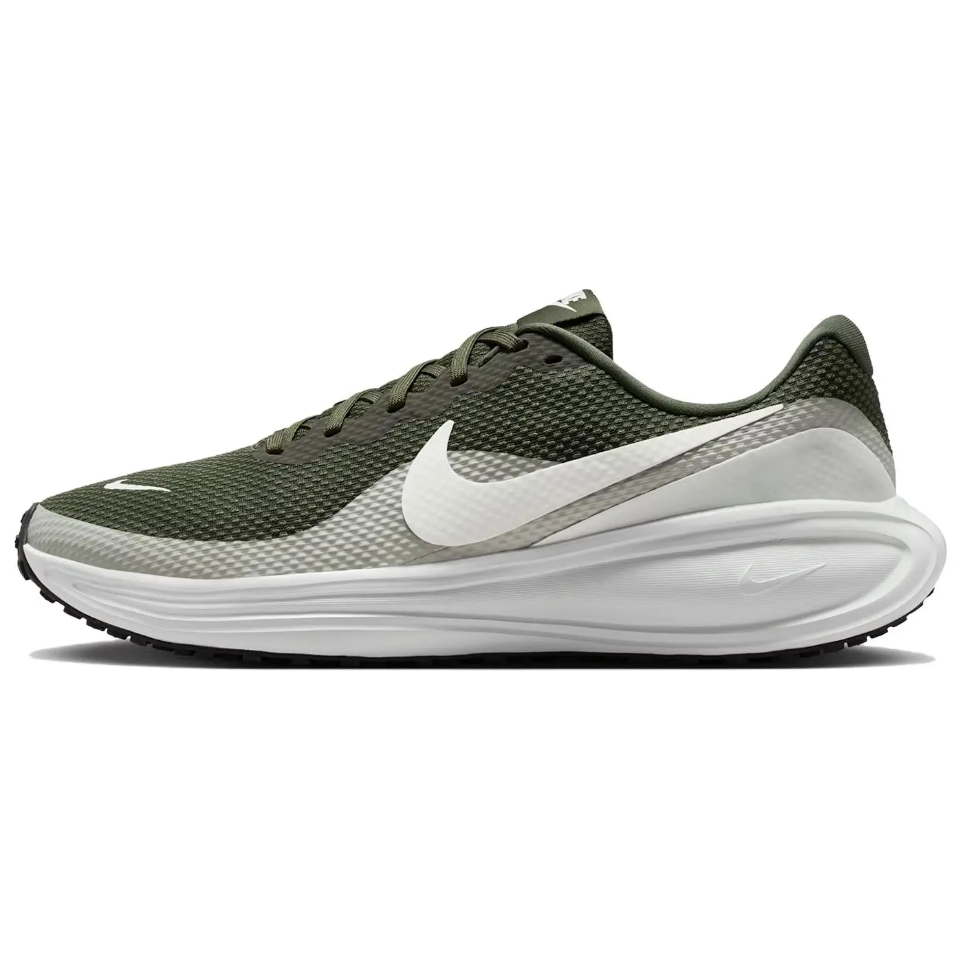 Nike Мужские беговые кроссовки REVOLUTION 8, цвет «еловый зеленый»
Nike Мужские беговые кроссовки REVOLUTION 8, цвет «еловый зеленый»
