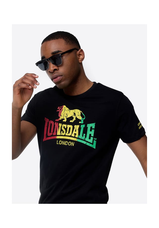 Футболка нормальная свобода покроя Lonsdale, черный 
Футболка нормальная свобода покроя Lonsdale, черный