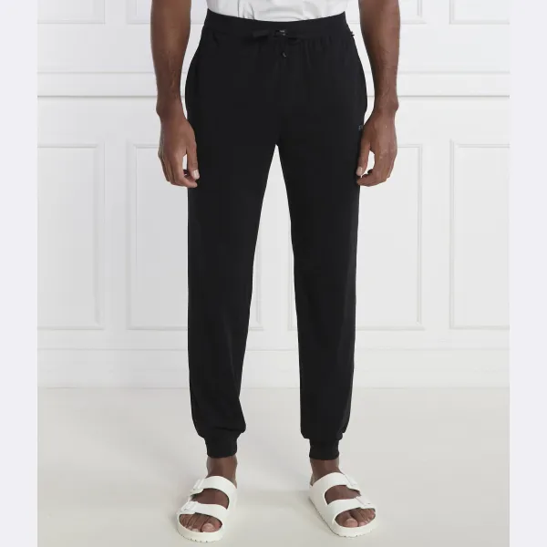 Спортивные брюки стандартного кроя Mix&Match Boss, черный
Спортивные брюки стандартного кроя Mix&Match Boss, черный