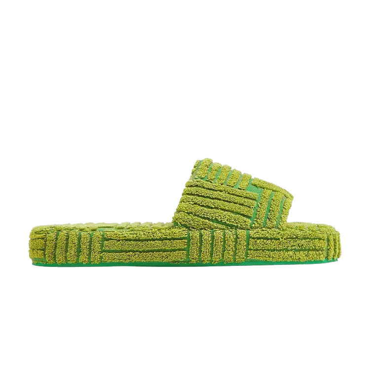 Кроссовки Bottega Veneta Resort Sponge Slide Parakeet Kiwi, зеленый
Кроссовки Bottega Veneta Resort Sponge Slide Parakeet Kiwi, зеленый