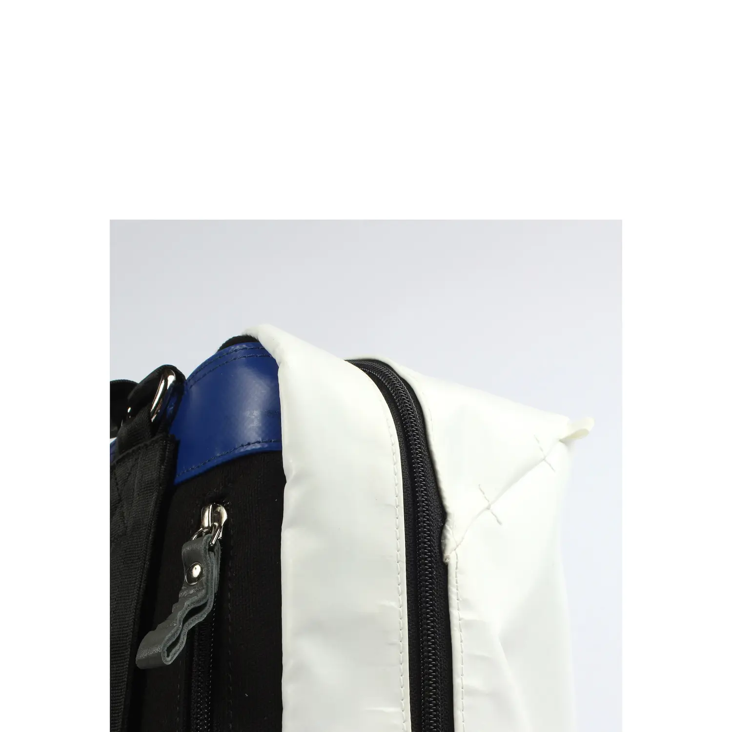 Рюкзак для ноутбука 7clouds "Novis 7.1", изготовленный из переработанного ПЭТ, голубой
Рюкзак для ноутбука 7clouds "Novis 7.1", изготовленный из переработанного ПЭТ, голубой