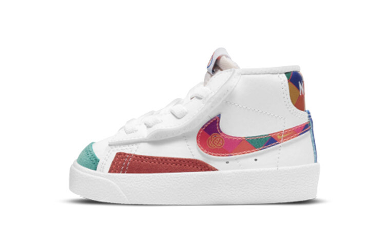 Кроссовки Nike Blazer Mid для малышей TD
Кроссовки Nike Blazer Mid для малышей TD