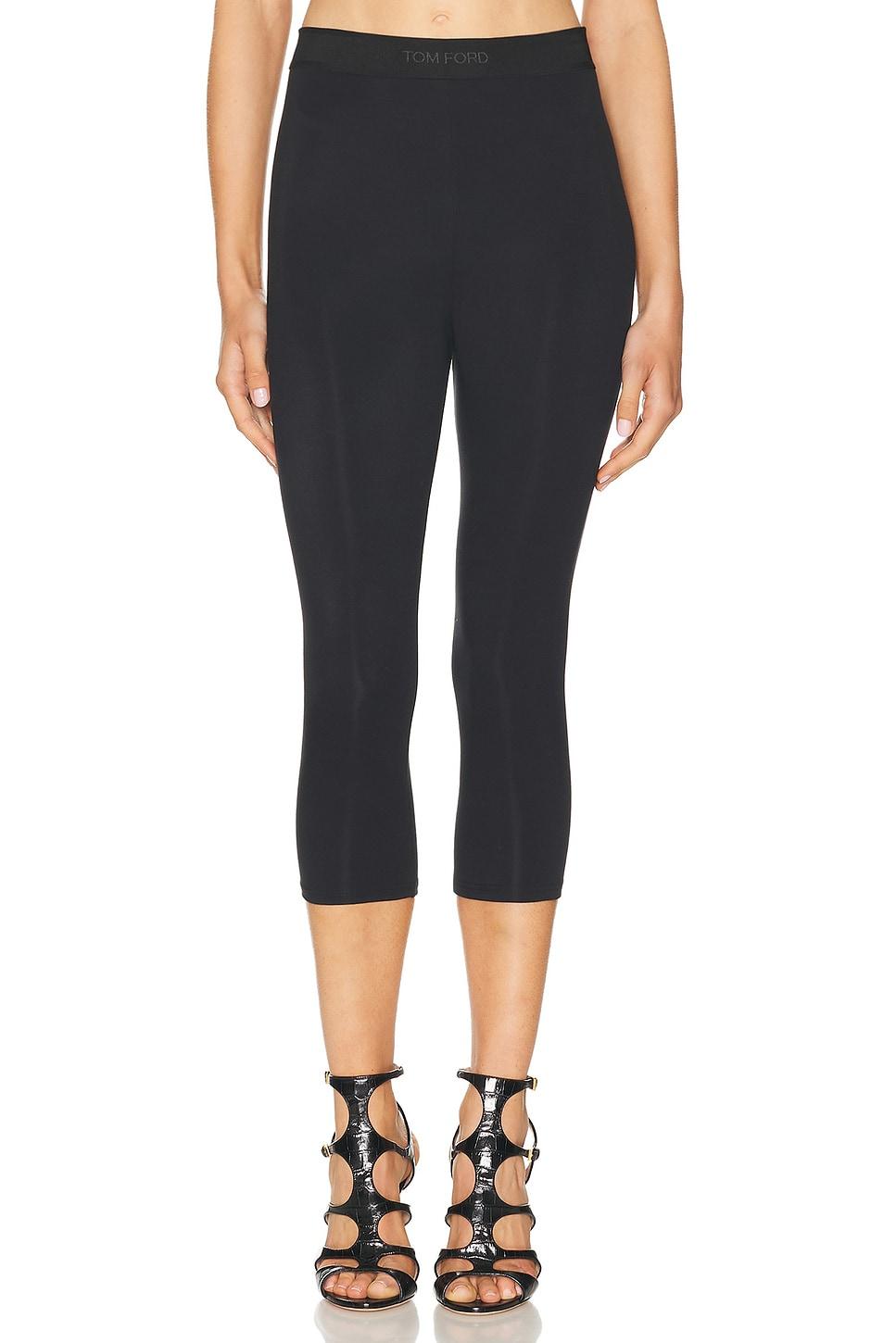 Modal Signature Yoga Брюки Tom Ford, Black
Modal Signature Yoga Брюки Tom Ford, Black