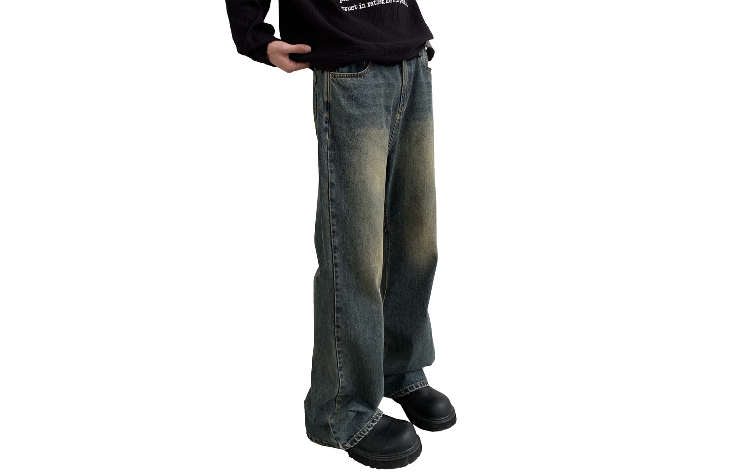 Джинсы унисекс KREATE, джинсовая ткань
Джинсы унисекс KREATE, джинсовая ткань