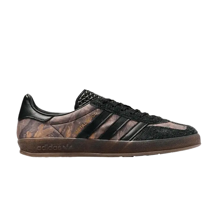 Кроссовки Metalwood Studio x Gazelle Indoor 'Real Leaf Camo', черный
Кроссовки Metalwood Studio x Gazelle Indoor 'Real Leaf Camo', черный