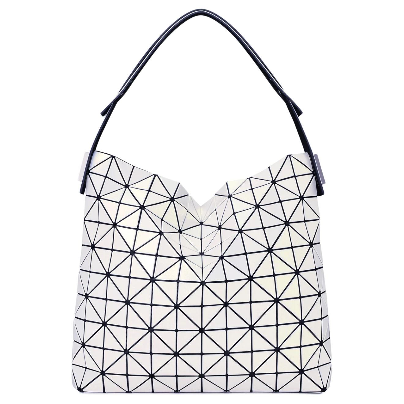 ISSEY MIYAKE Сумка через плечо из поливинилхлоридной смолы большая женская жемчужно-белая
ISSEY MIYAKE Сумка через плечо из поливинилхлоридной смолы большая женская жемчужно-белая