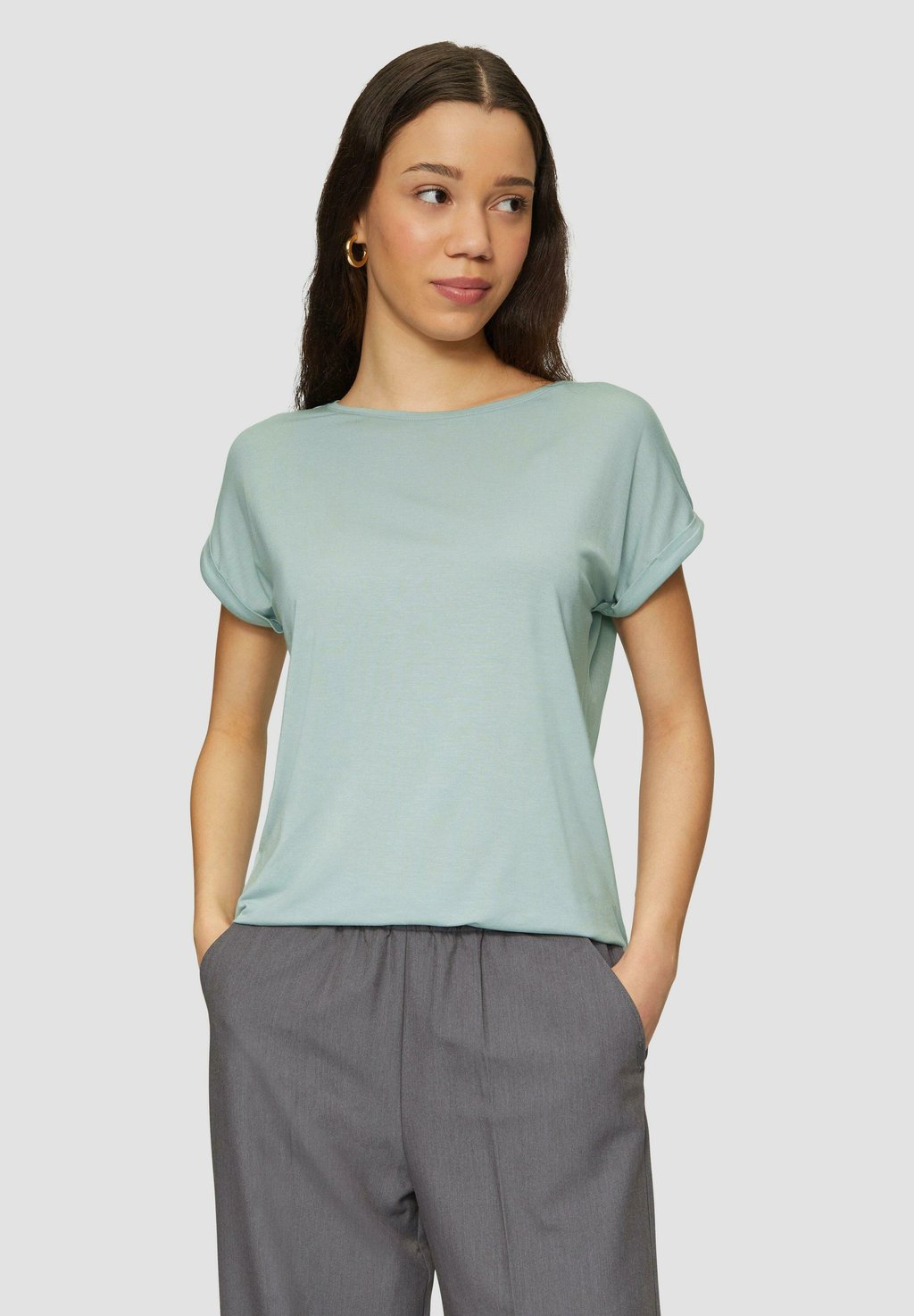 Базовая футболка QS, зеленый 
Базовая футболка QS, зеленый