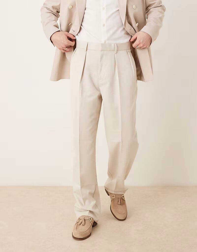 Элегантные широкие брюки ASOS DESIGN с двойными складками в каменном цвете
Элегантные широкие брюки ASOS DESIGN с двойными складками в каменном цвете