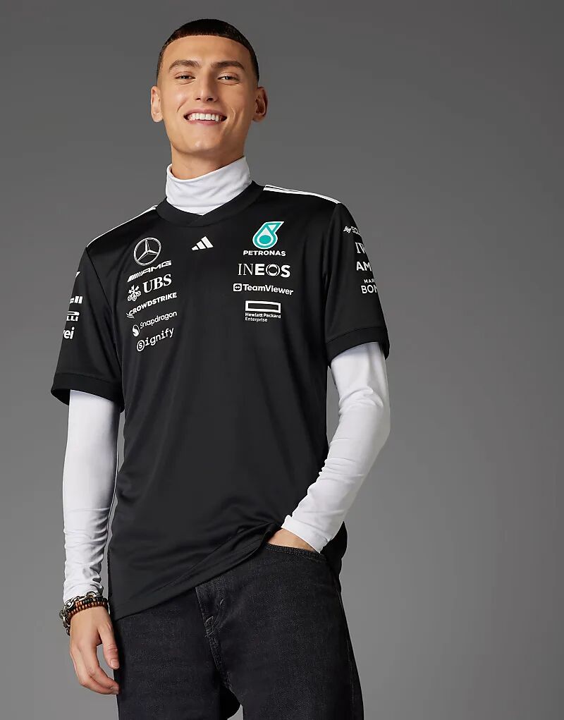 Джерси водителя Mercedes F1 от adidas Performance черного цвета
Джерси водителя Mercedes F1 от adidas Performance черного цвета