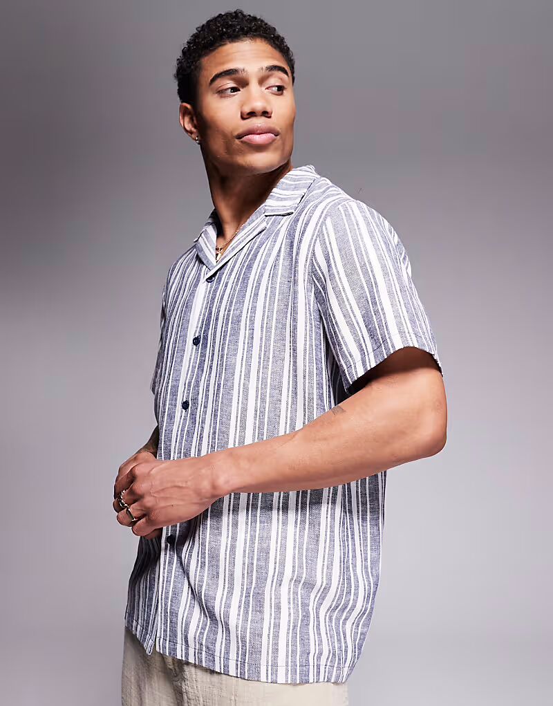 Пляжная рубашка South Beach с коротким рукавом в сине-белую полоску
Пляжная рубашка South Beach с коротким рукавом в сине-белую полоску