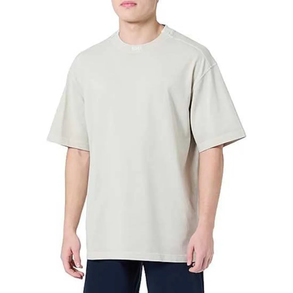 Футболка с коротким рукавом BOSS Dye 10262477, бежевый
Футболка с коротким рукавом BOSS Dye 10262477, бежевый