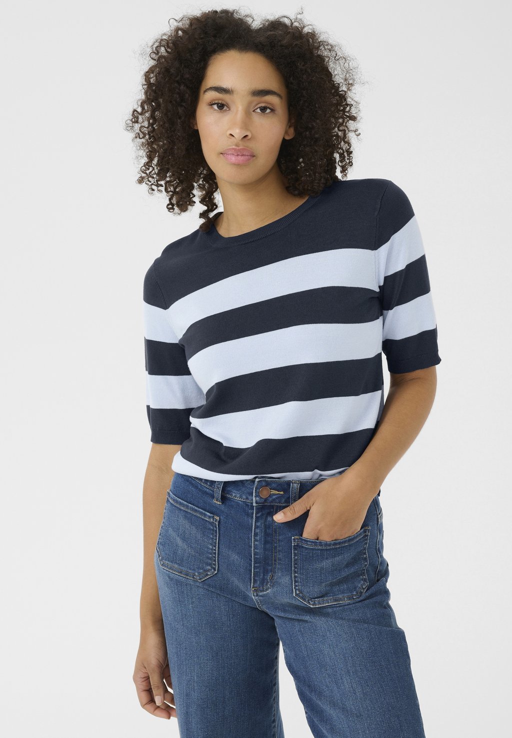 Футболка с принтом KALIZZA STRIPED Kaffe, синий
Футболка с принтом KALIZZA STRIPED Kaffe, синий