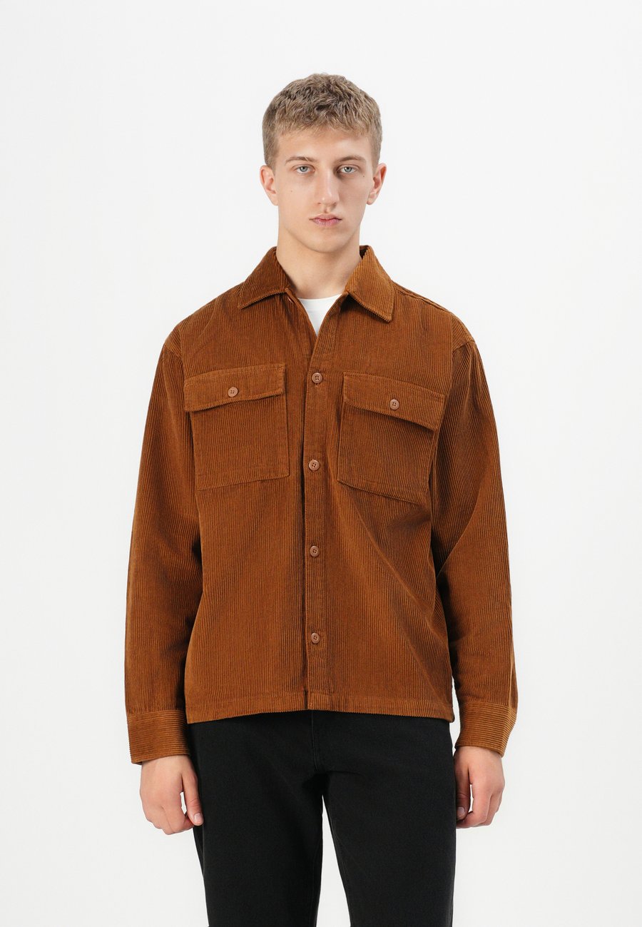 Куртка Jack & Jones JJEPERFECT, Monks Robe/Brown
Куртка Jack & Jones JJEPERFECT, Monks Robe/Brown