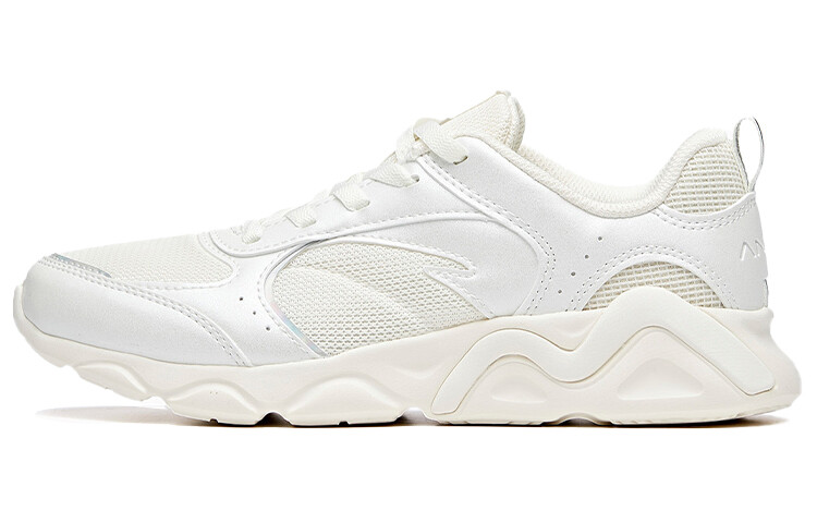 Кроссовки для бега из коллекции Running, женские, с низким верхом, цвета слоновой кости, белые/серебристые Anta
Кроссовки для бега из коллекции Running, женские, с низким верхом, цвета слоновой кости, белые/серебристые Anta