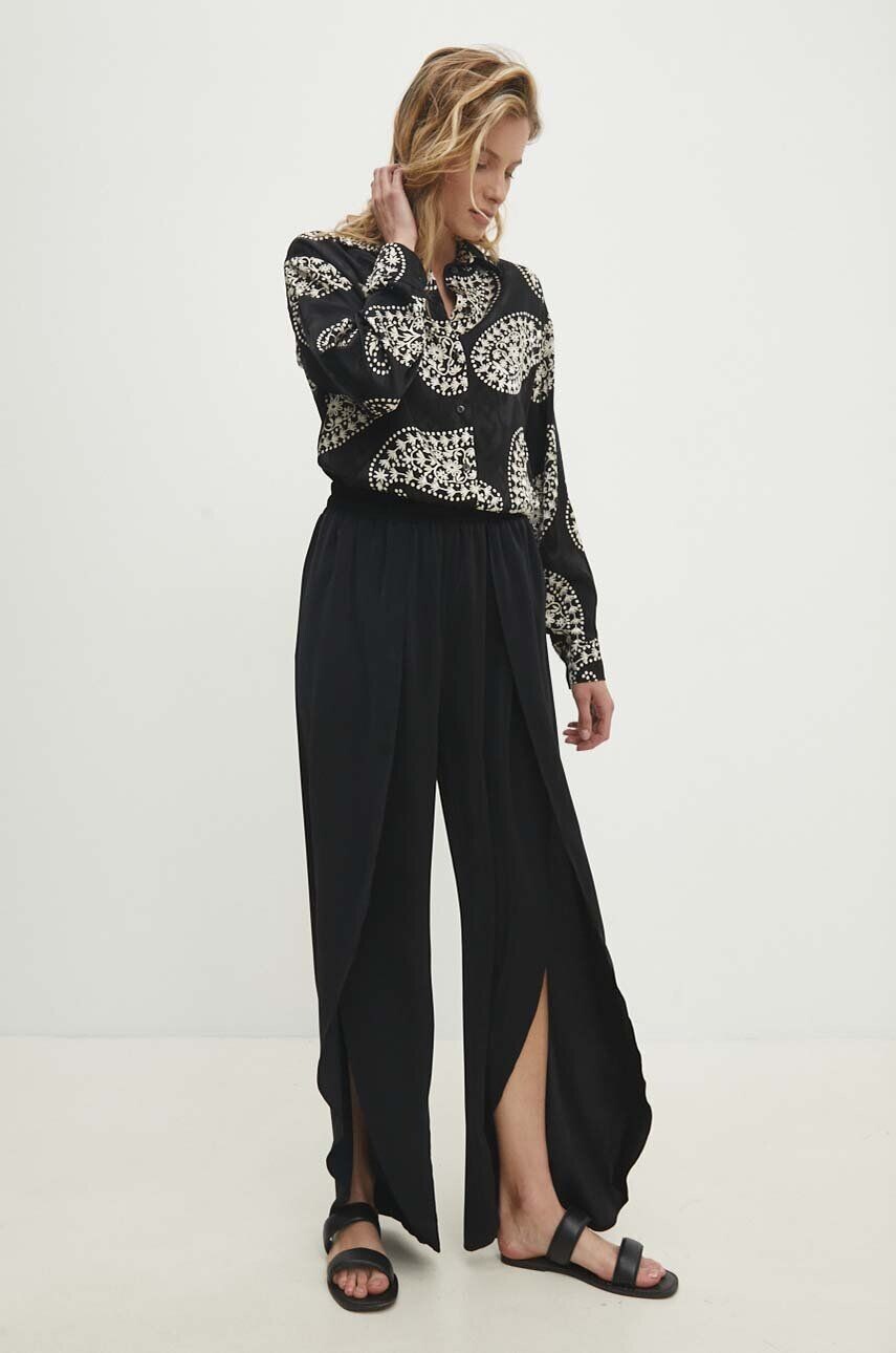 Брюки Answear Lab, черный
Брюки Answear Lab, черный