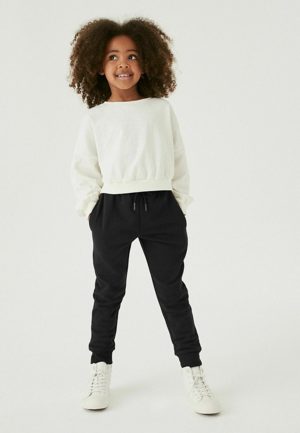 Спортивные брюки Lined Joggers Next, цвет black fleece
Спортивные брюки Lined Joggers Next, цвет black fleece